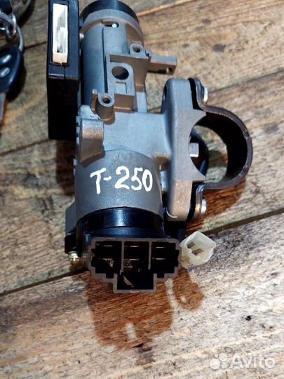Замок зажигания chevrolet aveo t250
