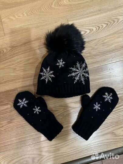Комплект шапка, варежки