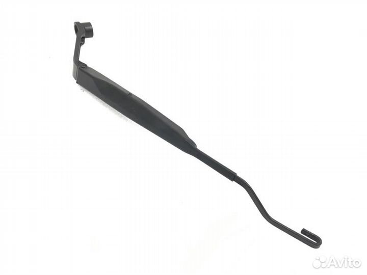 Поводок стеклоочистителя правый Mitsubishi
