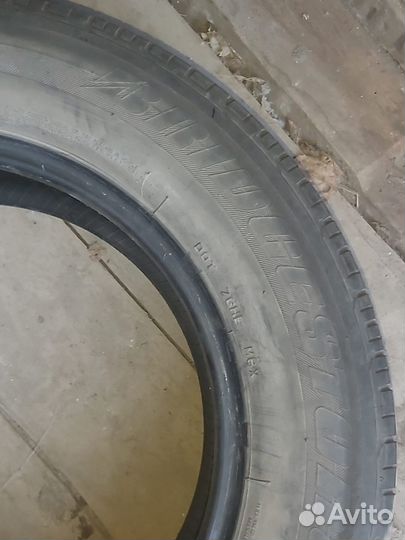 Bridgestone Dueler H/P 215/65 R16