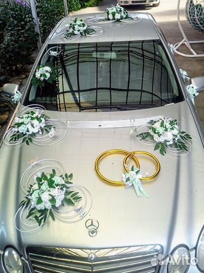 Украшение на свадебную машину