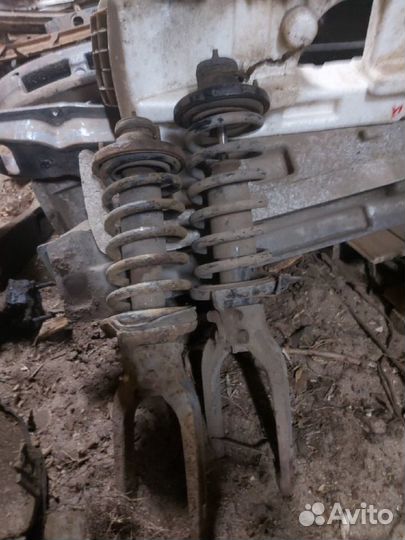 Стойка передняя киа спортейдж 1