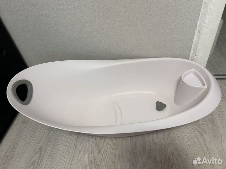 Ванночка с горкой для купания новорожденного