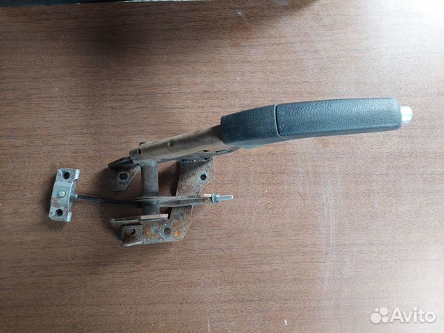 Рычаг стояночного тормоза Nissan Primera P12