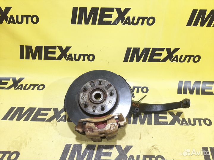 Кулак поворотный передний правый Mazda 6 Atenza GG