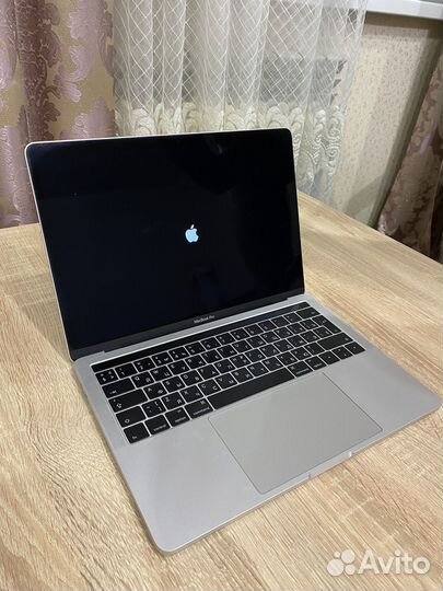 Apple MacBook Pro 13 2016