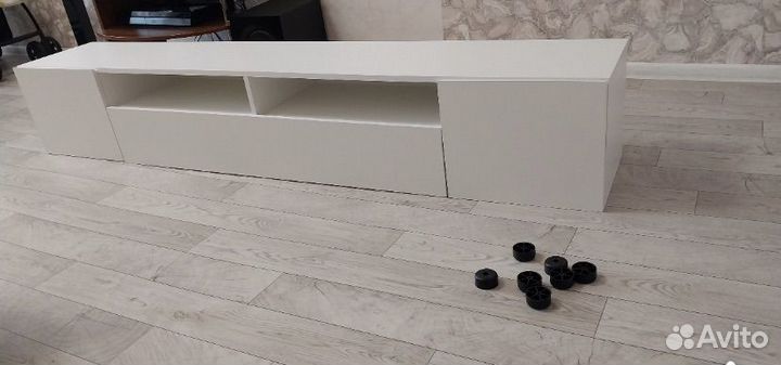 Тумба для телевизора