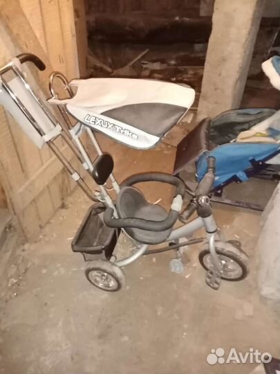 Детский трехколесный велосипед бу