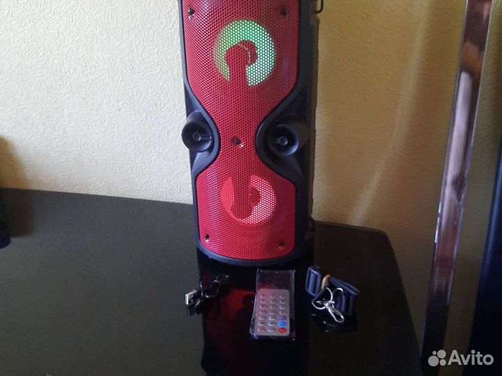 Блютуз колонка