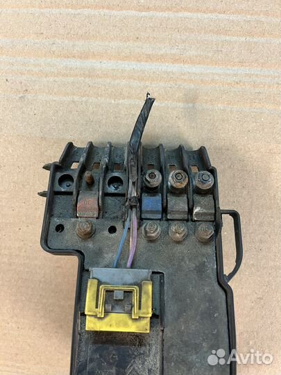 Блок предохранителей Peugeot 308