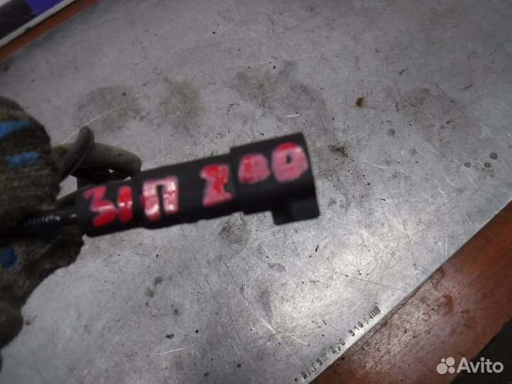 Датчик abs задний правый Mitsubishi Lancer 10 4B10