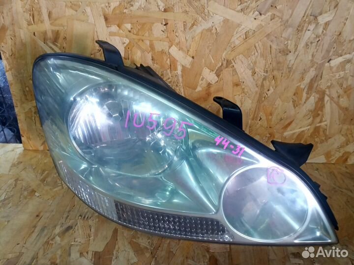 Фара прав. Toy/ Ipsum/ ACM21,ACM26/ до 2003.10г