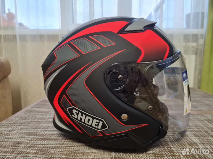 Мотошлем shoei