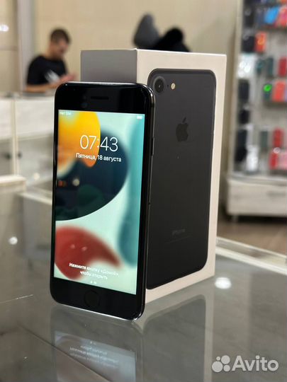 iPhone 7, 32 ГБ