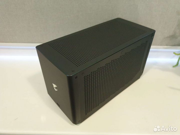 Gigabyte GeForce RTX 3080 aorus gaming BOX (LHR)