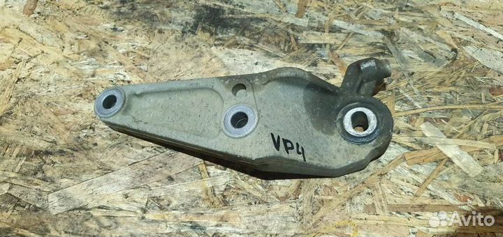 Кронштейн двигателя задний Opel Corsa D 2006-2015