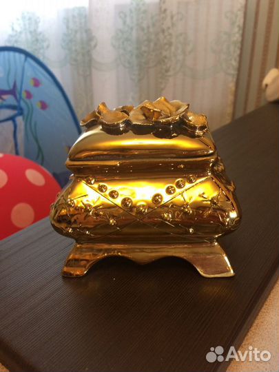 Шкатулка-цветы (цвет под золото)