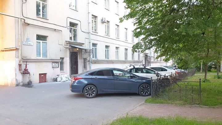 Комната 23 м² в 4-к., 7/7 эт.