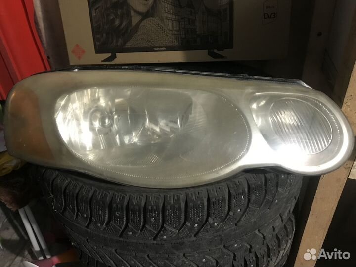 Chrysler sebring фара