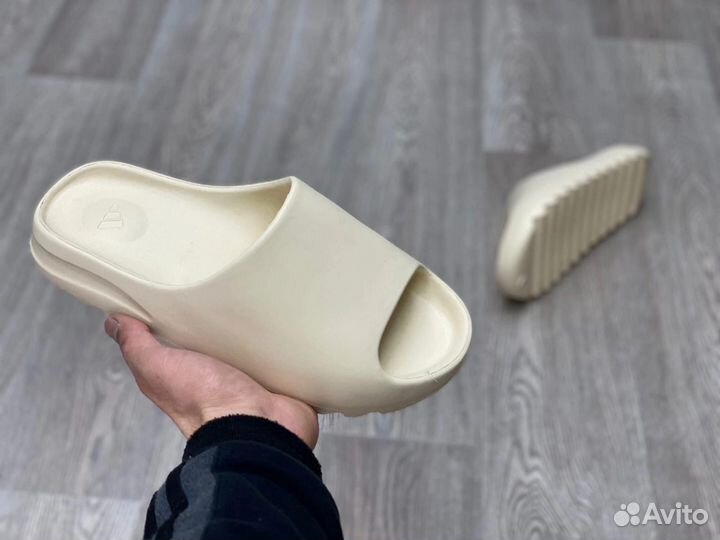 Сланцы Adidas Yeezy Slide Bone (36-45)