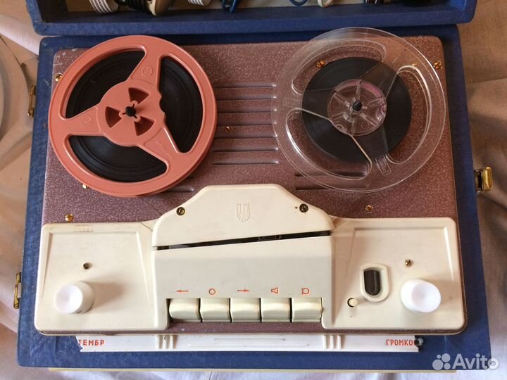 Магнитофон Elfa Aidas 9M