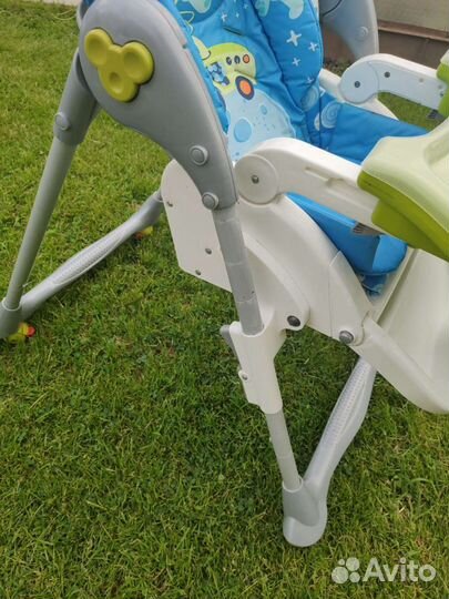 Стульчик для кормления brevi