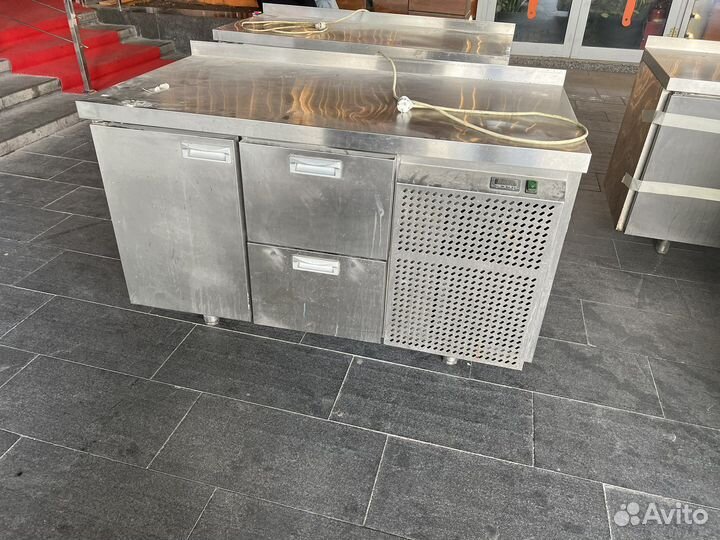 Морозильный стол hicold GN 12/BT