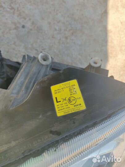 Фара левая priora