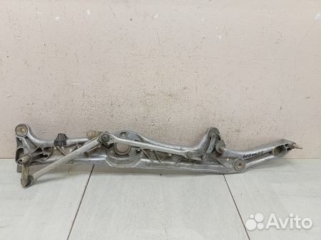 Трапеция стеклоочистителя 61618352015