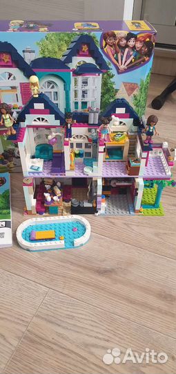 Конструктор Lego friends 802 детали