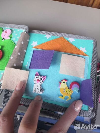 Фетровая книжка игрушка бизиборд