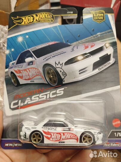 Hot Wheels Premium Modern Classic 4