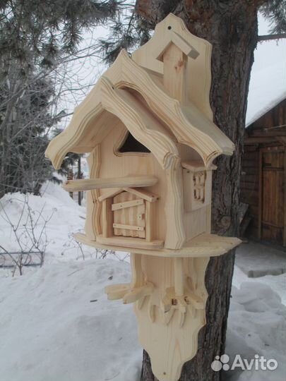 Скворечники, кормушки для птиц резные изделия