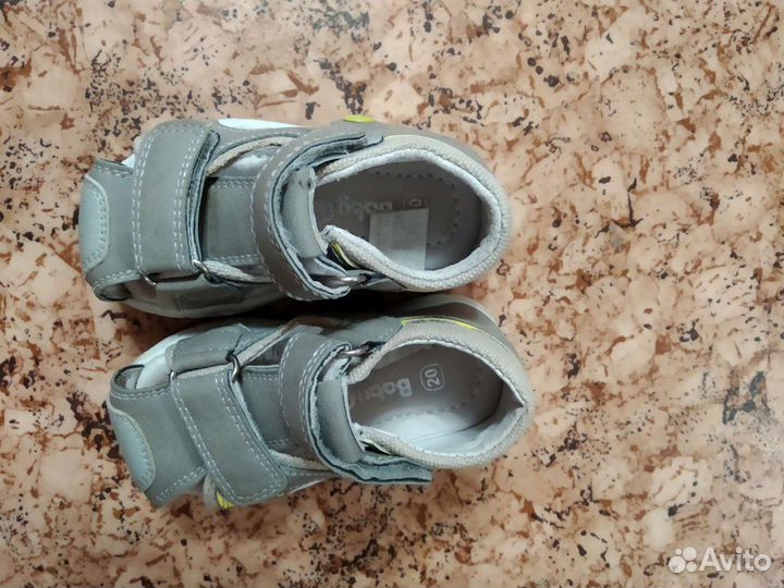 Сандали новые (20 размер)