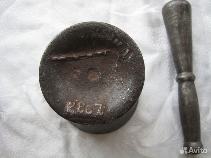 Ступка и пестик. Чугун