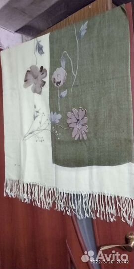 Платки,шарфики и палантины