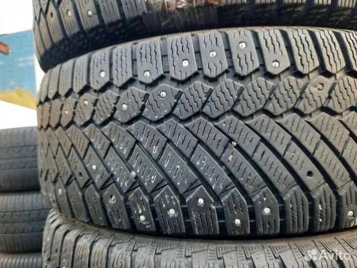 Continental ContiIceContact 4x4 225/60 R17 99T