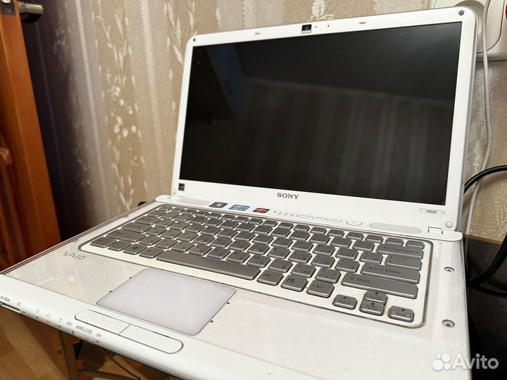 Sony vaio pcg-61713v