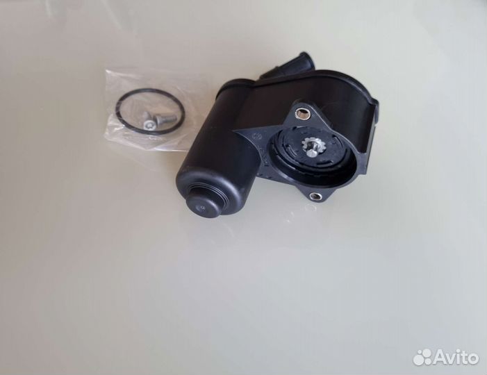 Моторчик ручника Audi A6 C6 Новый