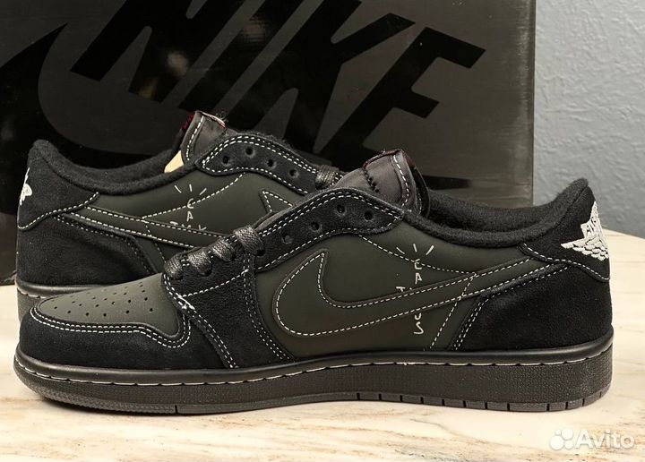 Nike Air Jordan 1 Low Travis Scott Phantom