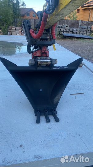 Экскаватор с гидробуром гидромолот