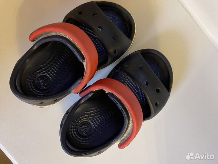 Сандали Crocs C4