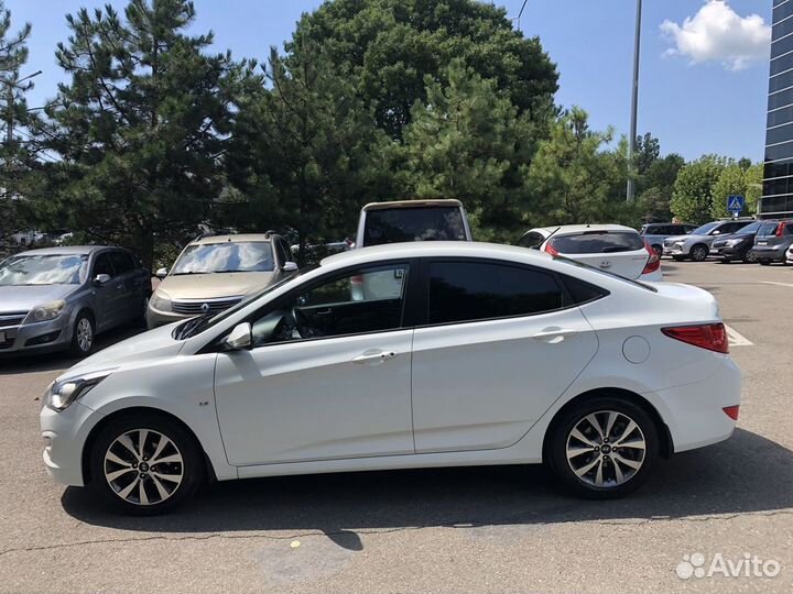 Hyundai Solaris 1.6 AT, 2015, 40 745 км