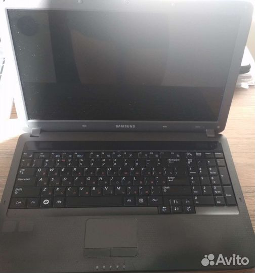 Ноутбук Samsung