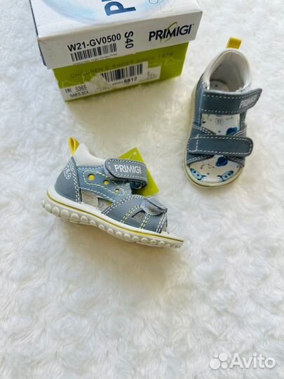 Сандалии 18 р Primigi Италия новые кожа