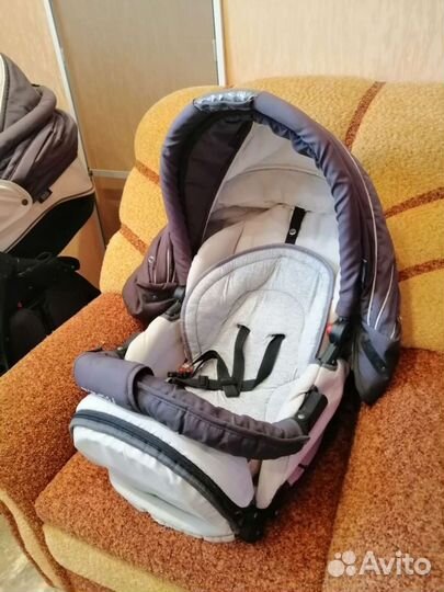 Коляска zippy 3 в 1