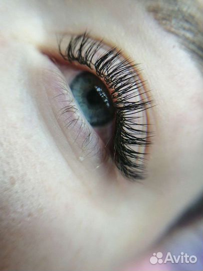 Наращивание ресниц на дому