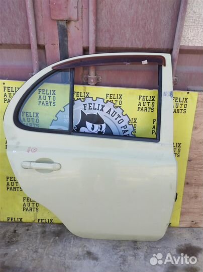 Дверь задняя правая Nissan March (ak12) 2002-2010