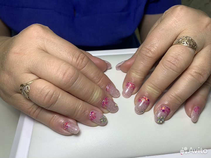 Наращивание ногтей на дому