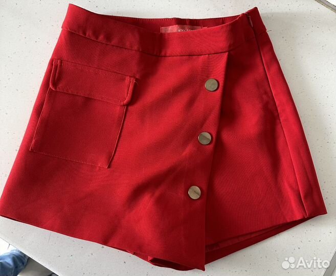 Шорты женские